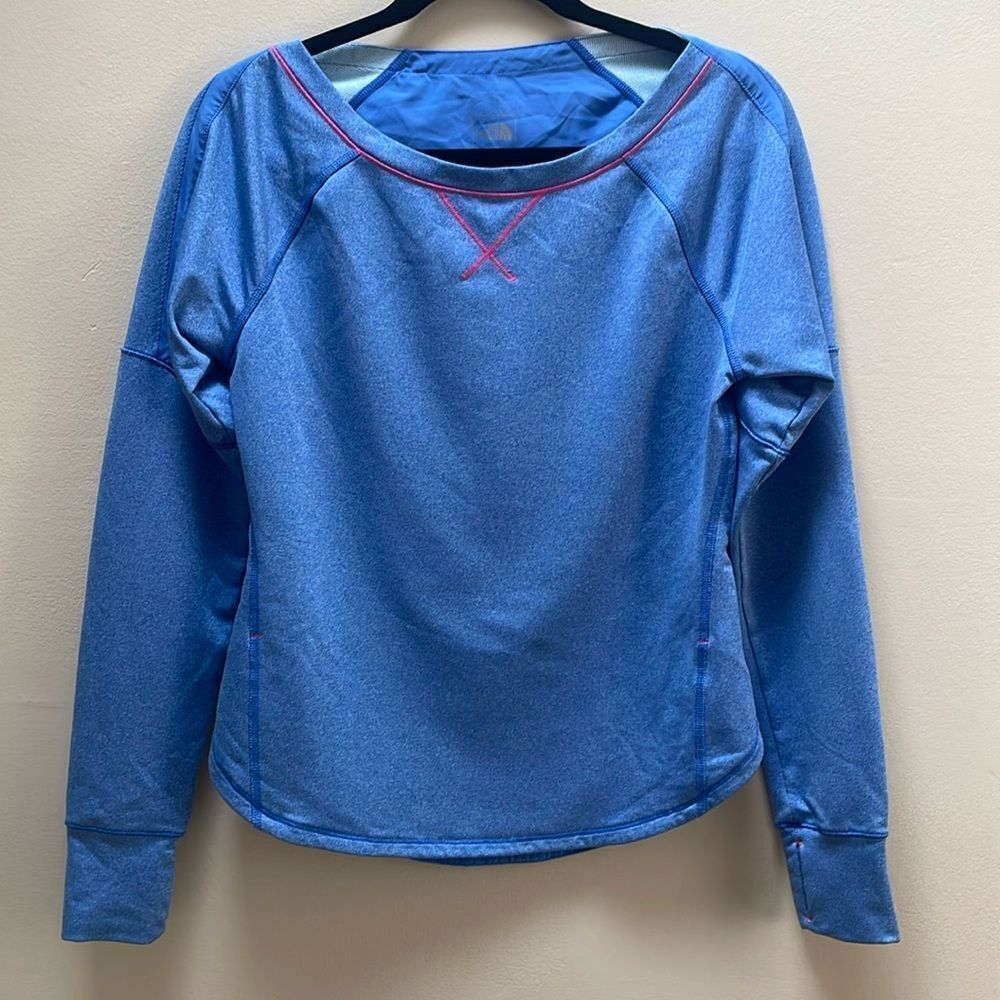 Light weight, North Face Pullover